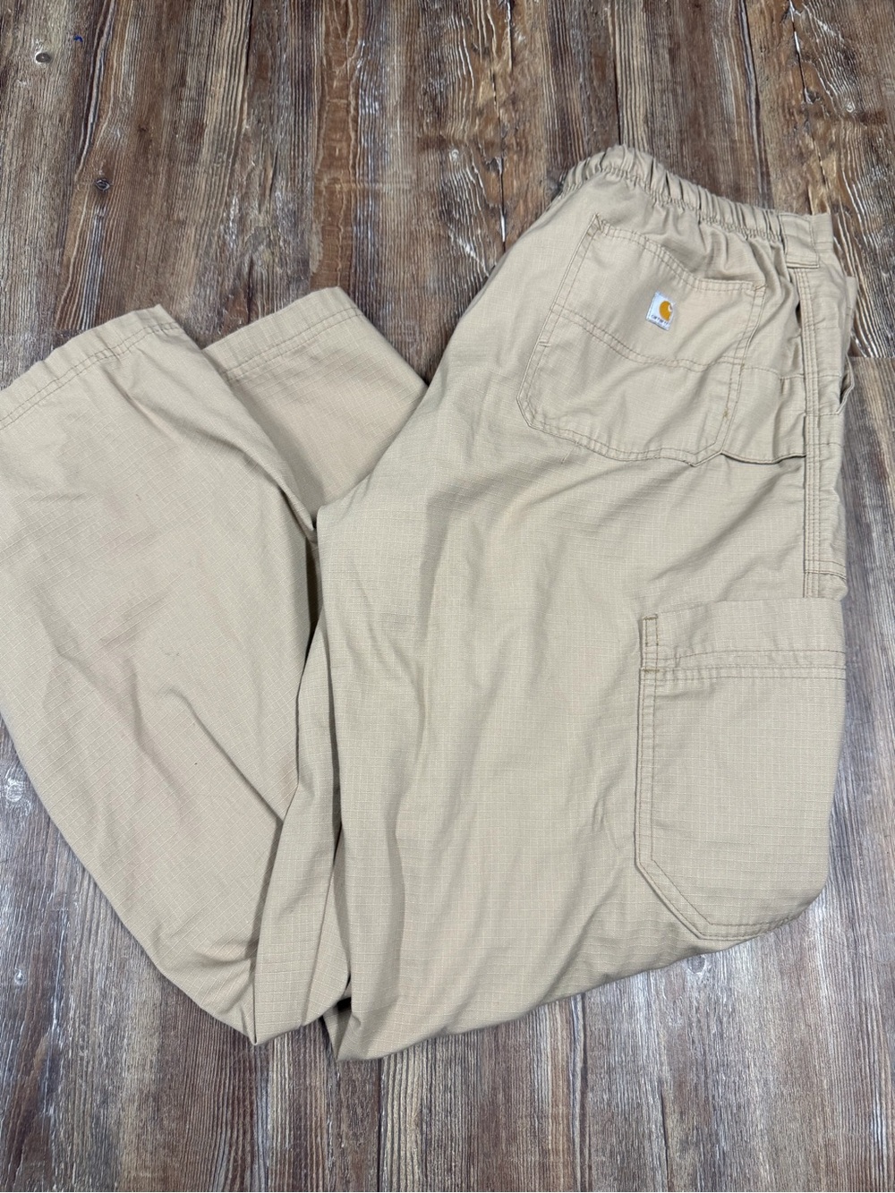 Carhartt tan cargo pants size large